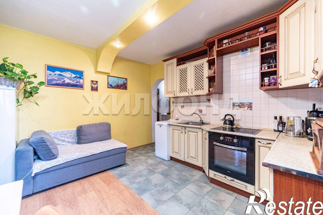 Купить квартиру за 9 900 000 рублей на Крупской улица, д.143