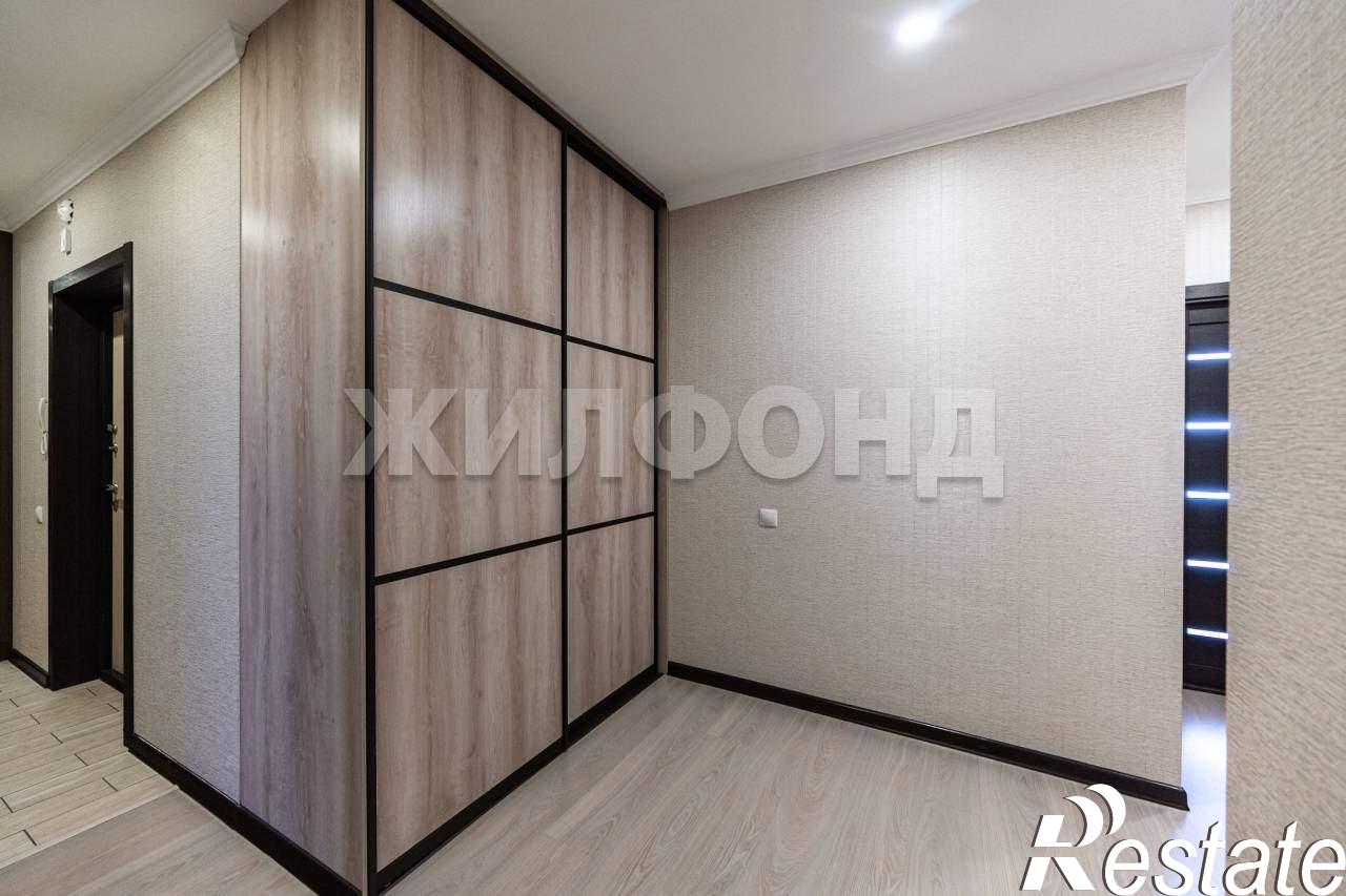 Купить квартиру за 11 700 000 рублей на Малахова улица, д.123