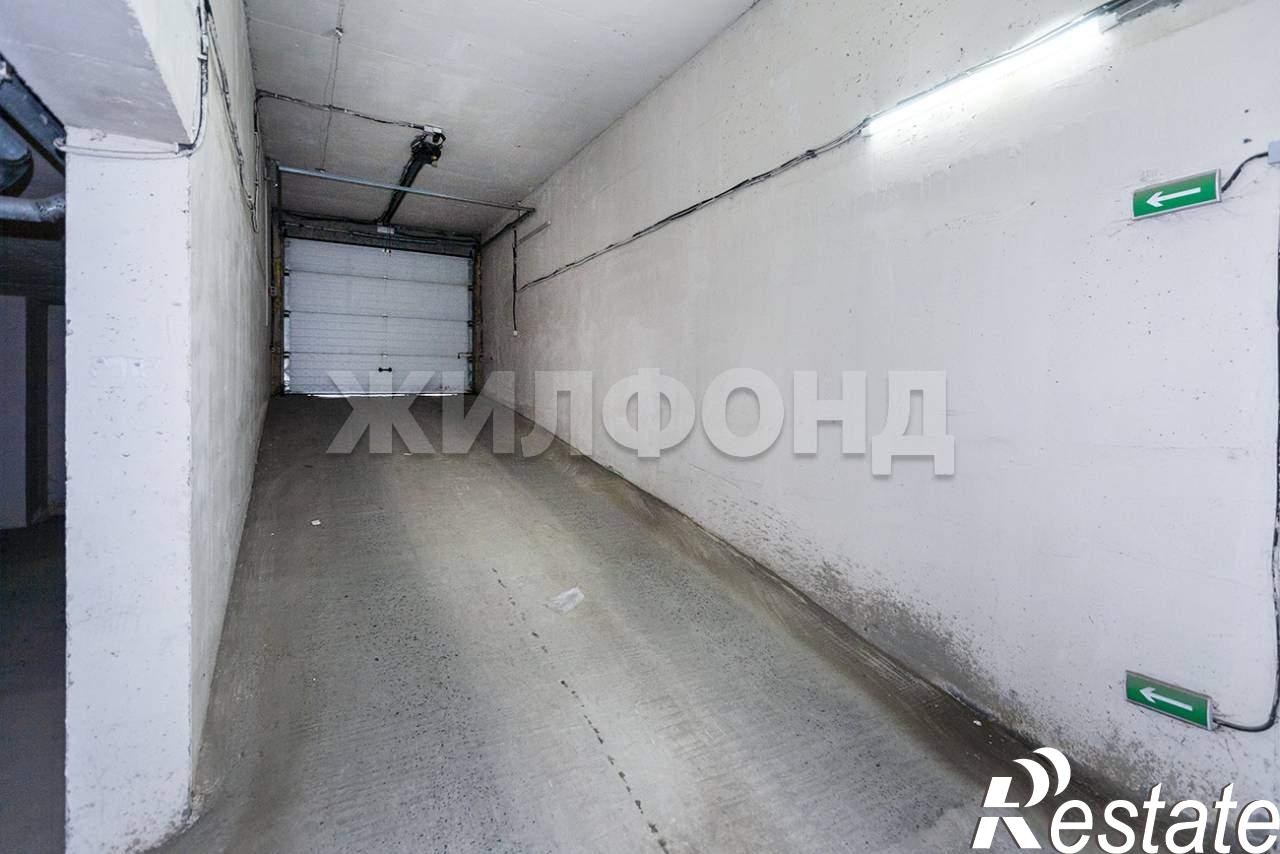 Купить гараж, место в паркинге за 790 000 рублей на Партизанская улица, д.203
