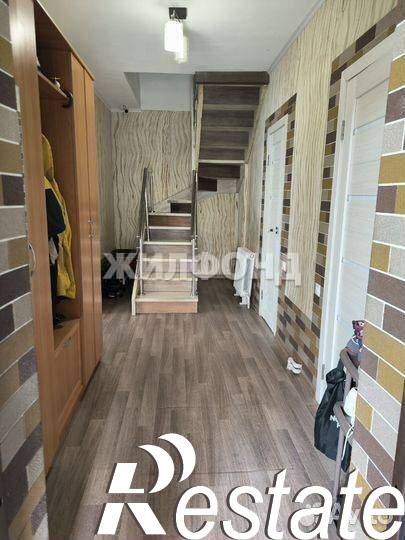 Купить дачу, дом, коттедж за 8 700 000 рублей на Рабочая улица