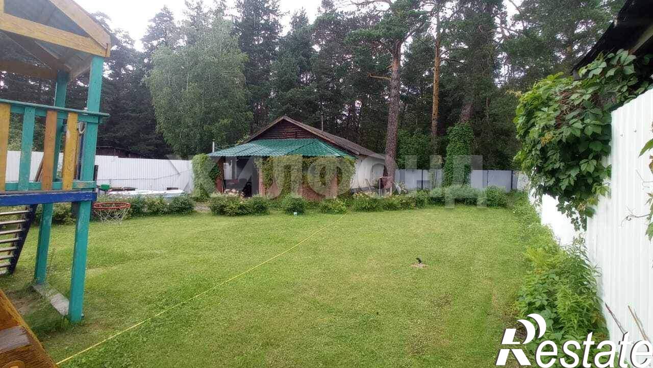 Купить дачу, дом, коттедж за 14 500 000 рублей на Кутузова улица, д.120А