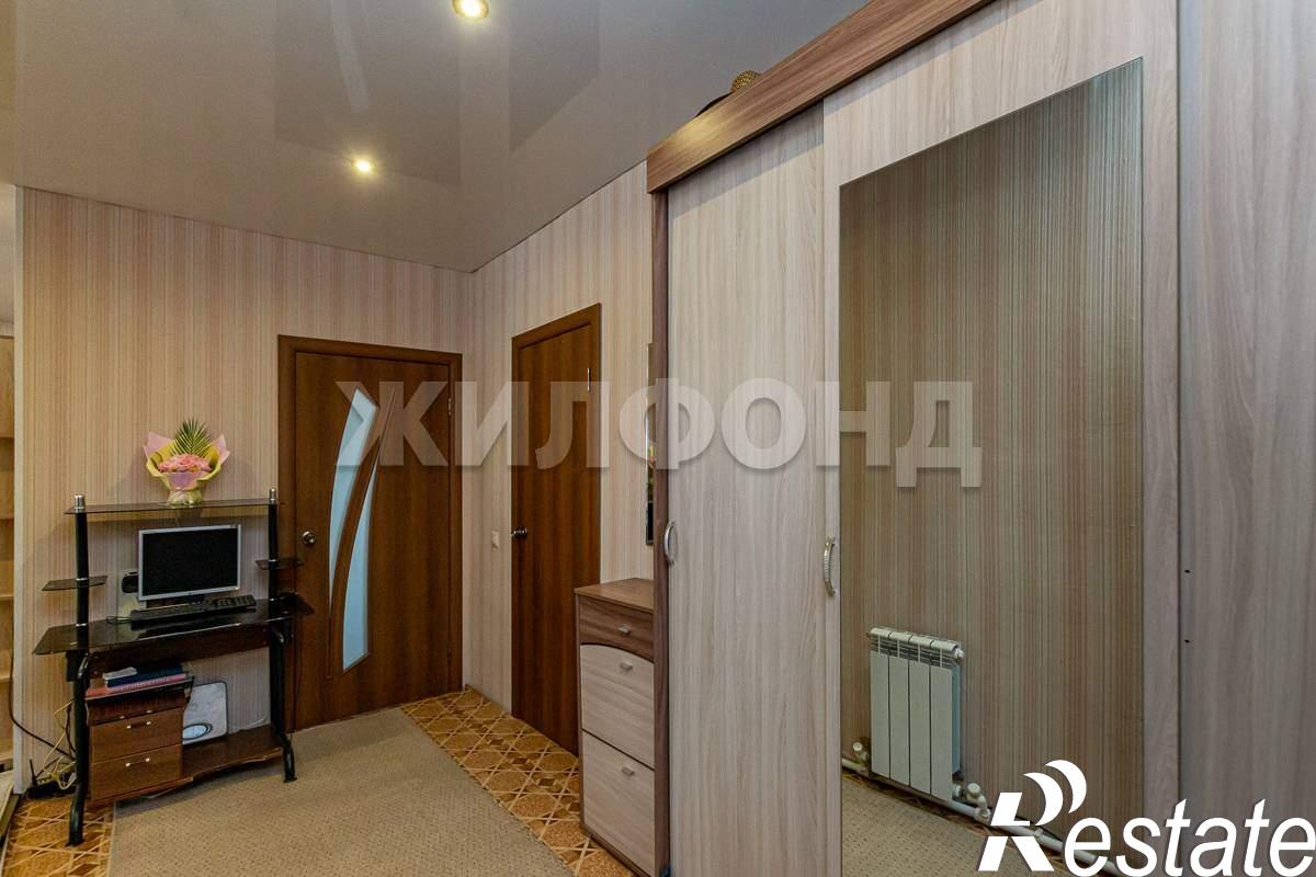 Купить дачу, дом, коттедж за 6 400 000 рублей на Попова/Взлетная улица