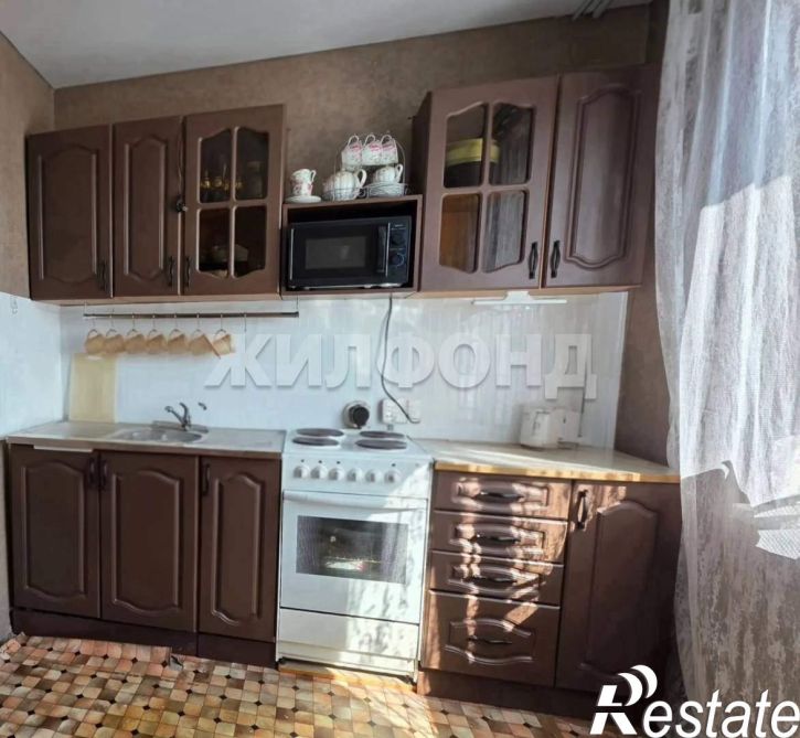 2-комн квартира Горно-Алтайская улица, д.15