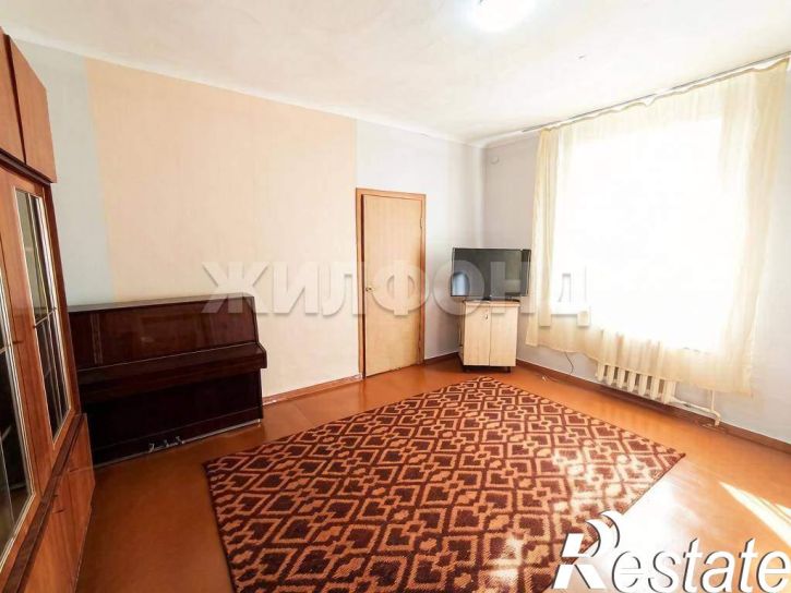 2-комн квартира Антона Петрова улица, д.107