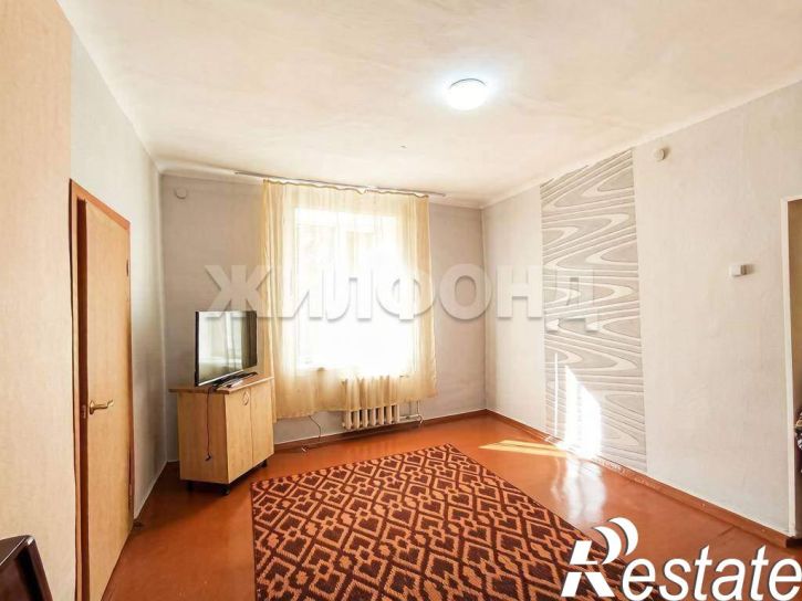 2-комн квартира Антона Петрова улица, д.107