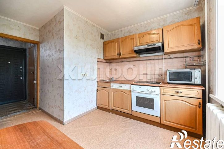 2-комн квартира Юрина улица, д.219