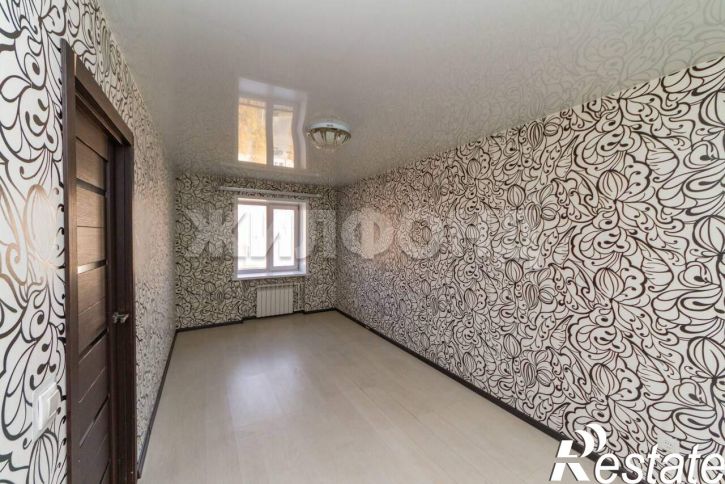 2-комн квартира Ленина проспект, д.27