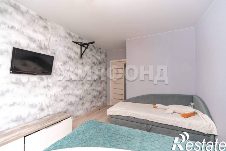 3-комн квартира Эмилии Алексеевой улица, д.10