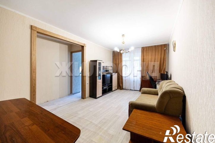 3-комн квартира Георгия Исакова/Попова улица, д.208