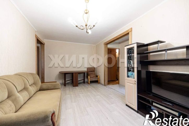 3-комн квартира Георгия Исакова/Попова улица, д.208