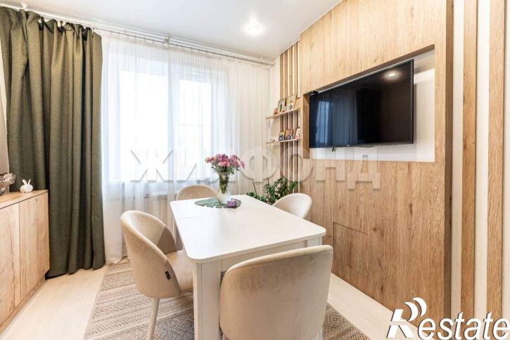 3-комн квартира Попова улица, д.184