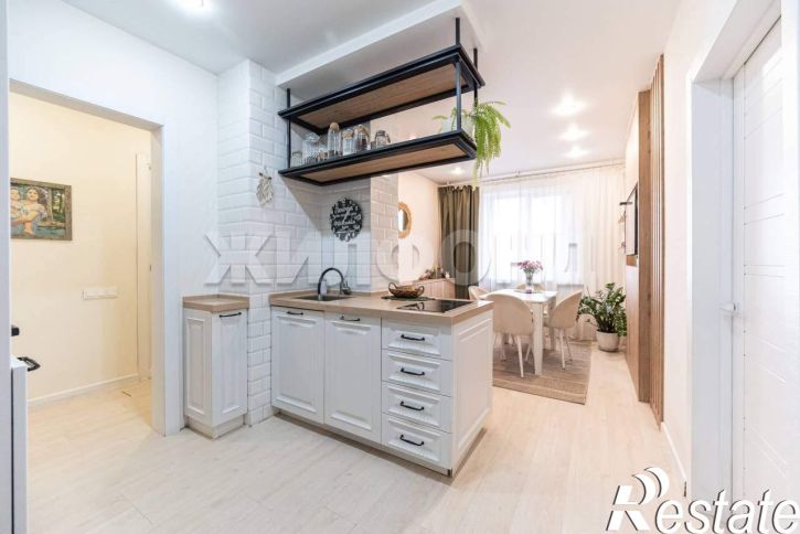 3-комн квартира Попова улица, д.184