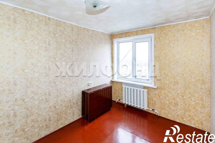 3-комн квартира Антона Петрова улица, д.226