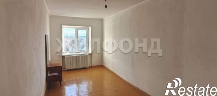 3-комн квартира Эмилии Алексеевой улица, д.52