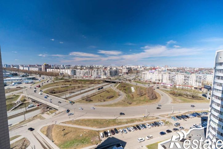 3-комн квартира Малахова улица, д.123