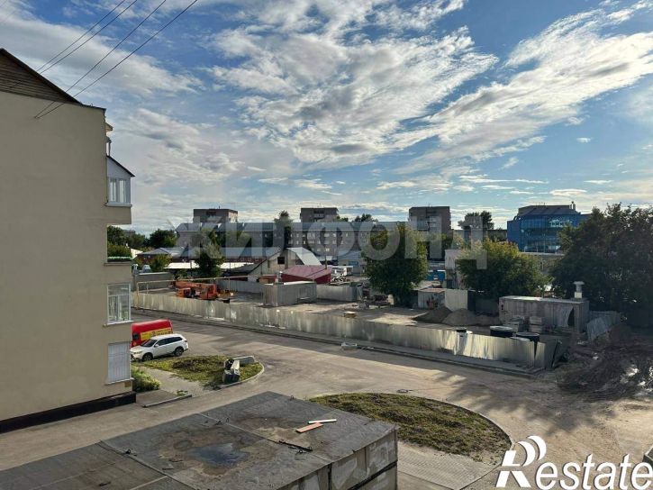 3-комн квартира Пионеров улица, д.7