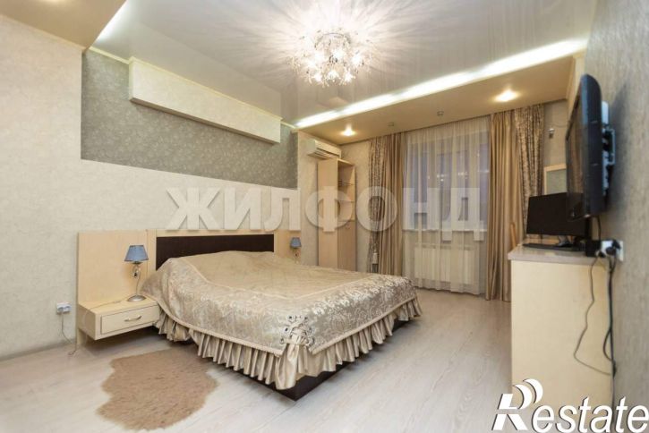 4-комн квартира Профинтерна улица, д.38А