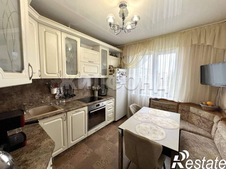 4-комн квартира Балтийская улица, д.67