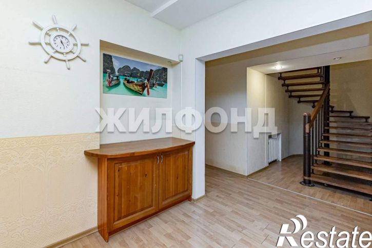 6-комн квартира Попова улица, д.98А
