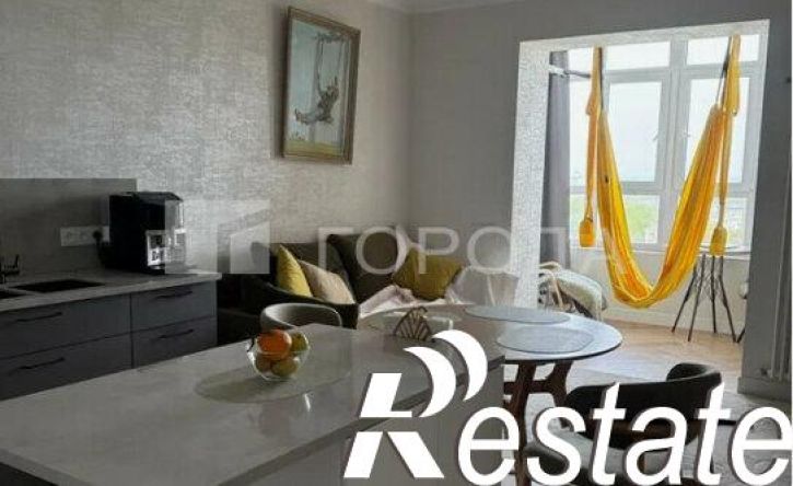 3-комн квартира улица Профинтерна, 28А,  д. 28А