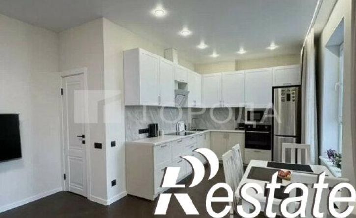 2-комн квартира проспект Строителей, 18 к1,  д. 18 к1