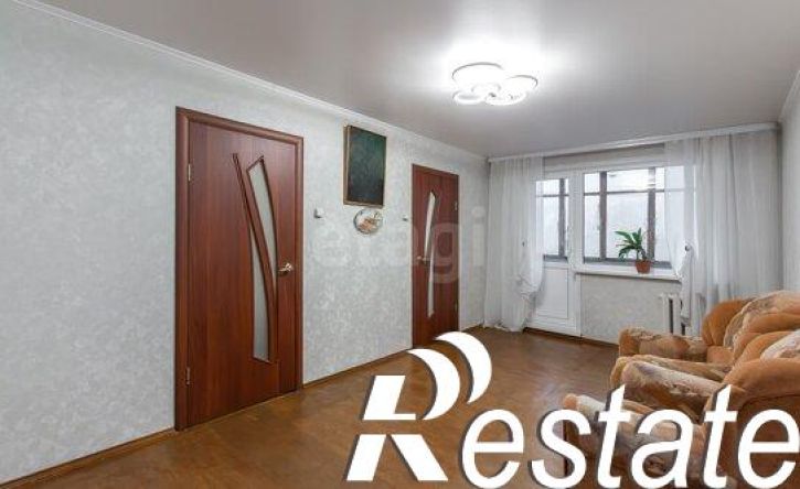 4-комн квартира улица Антона Петрова, 152,  д. 152