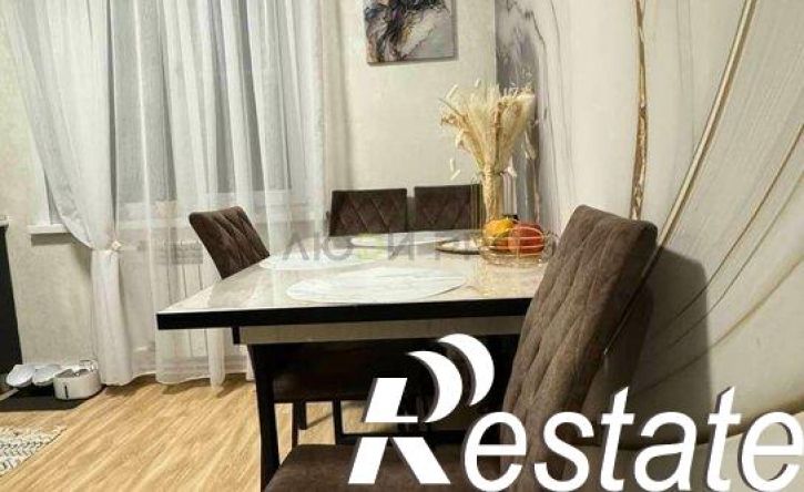 2-комн квартира Взлётная улица, 36,  д. 36