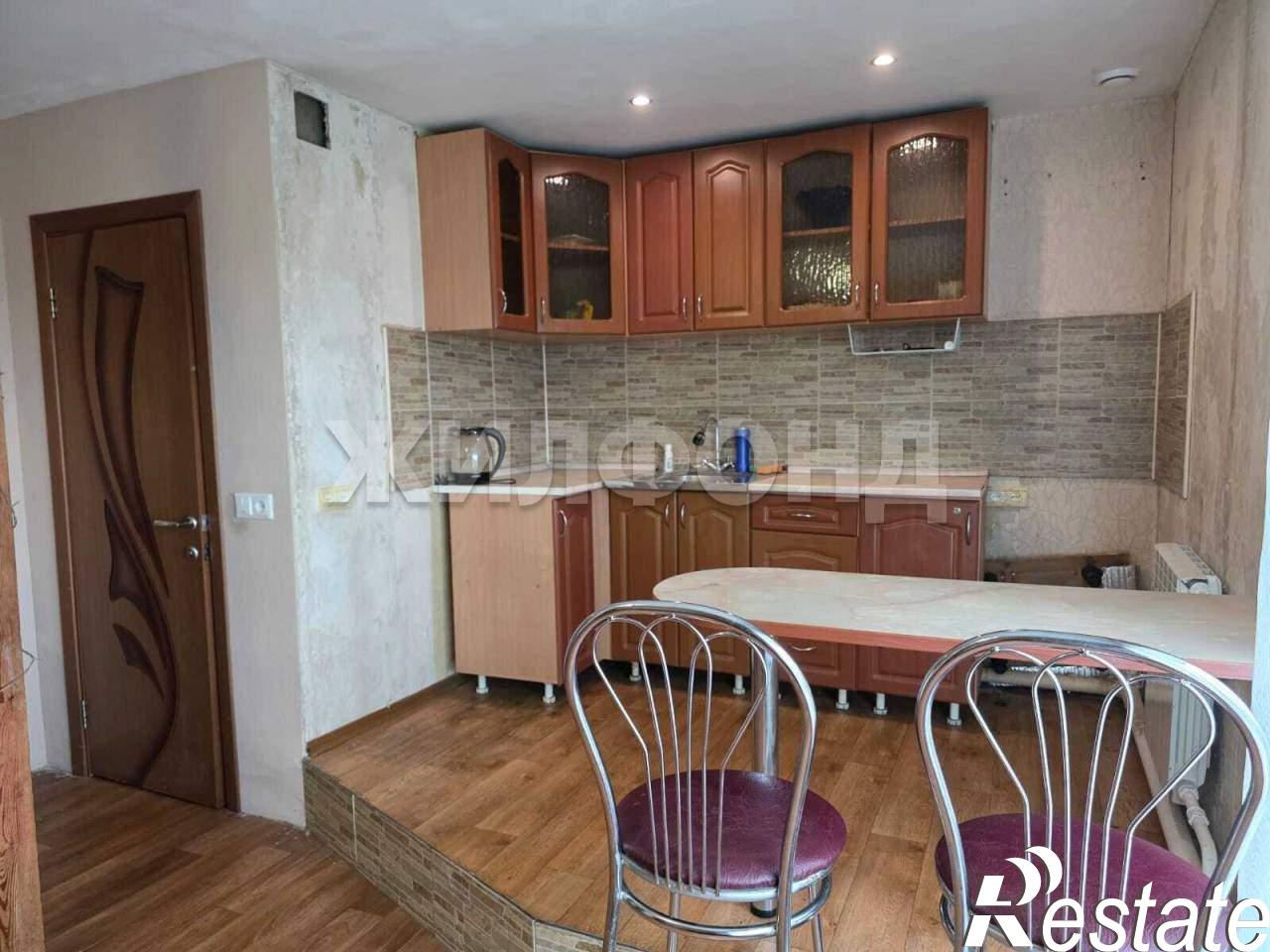 Купить дачу, дом, коттедж за 3 700 000 рублей на Купинская улица