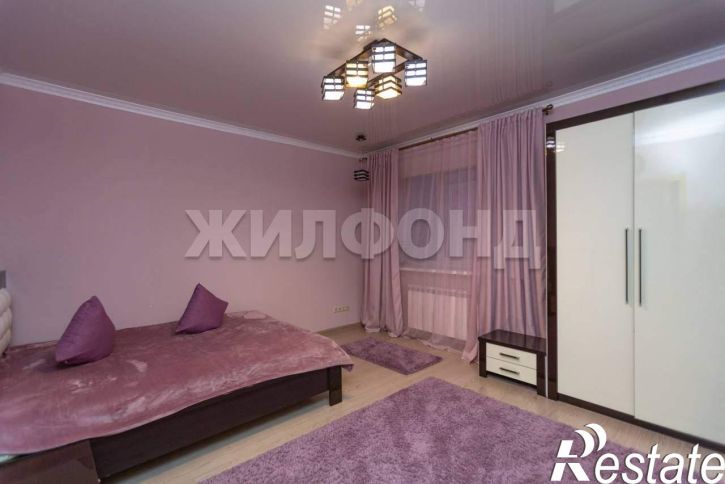 4-комн квартира Профинтерна улица, д.38А