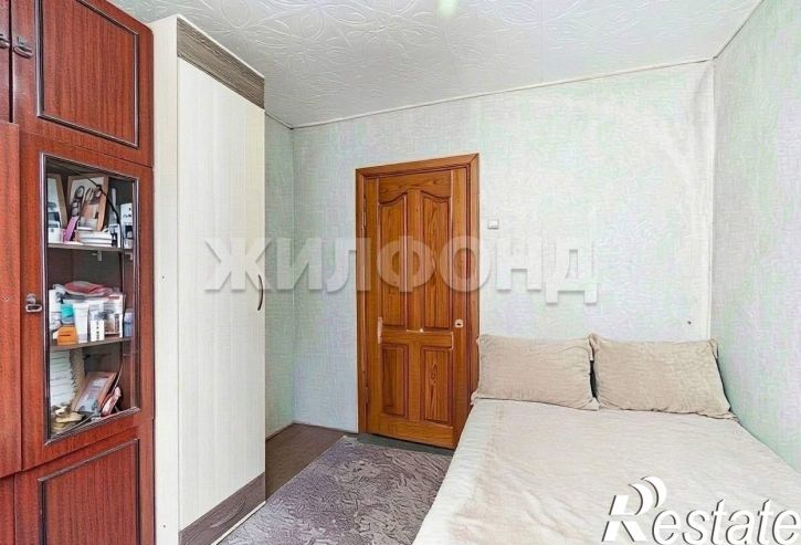 3-комн квартира Антона Петрова улица, д.134