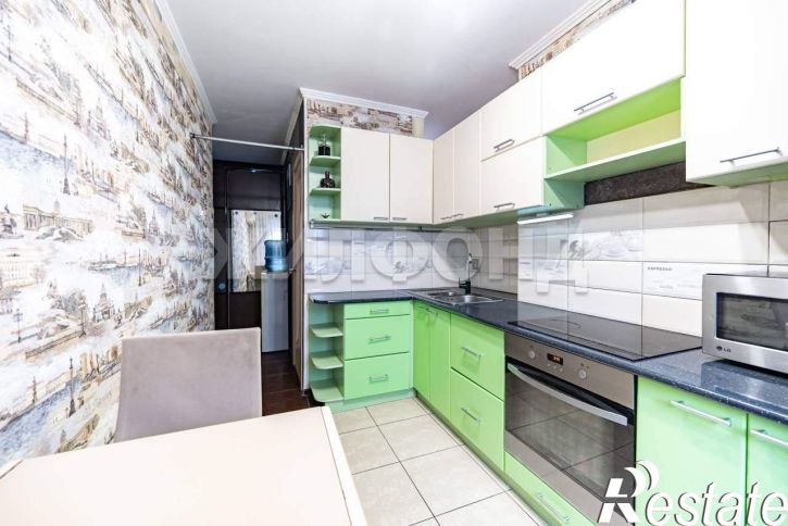 2-комн квартира Чудненко улица, д.83