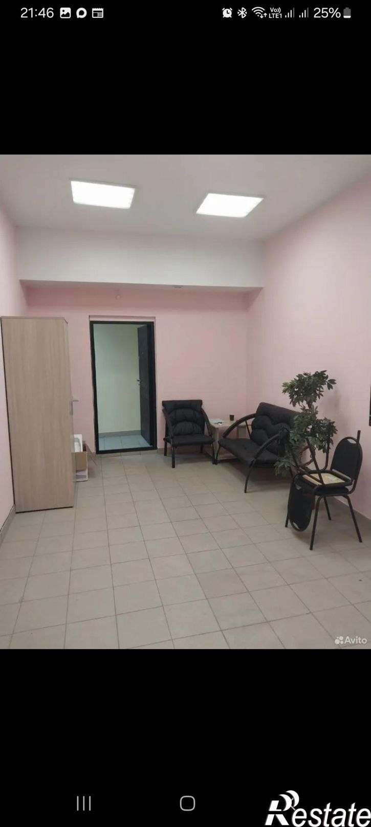 Офис Петра Сухова , 83А