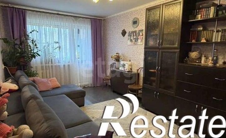 3-комн квартира улица Малахова, 73,  д. 73