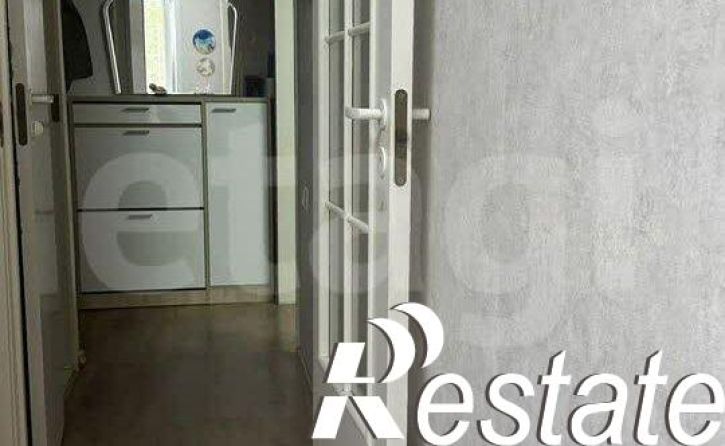 2-комн квартира улица Юрина, 225,  д. 225
